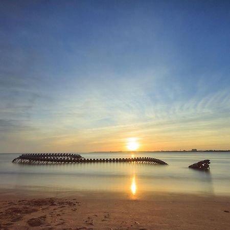 Evasion Bord De Mer Studio A 50M De La Plage 圣布里文莱丝皮恩 外观 照片